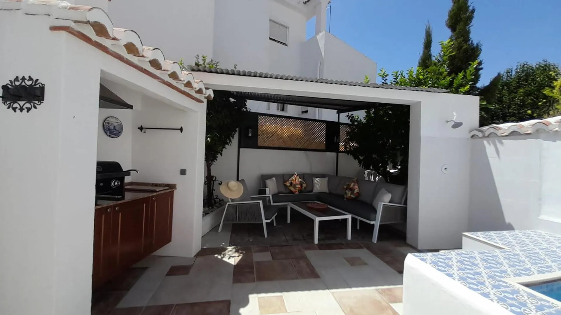 La Covacha - Unique Town House With Exclusive Pool And Garden In The Heart Of The Village Canillas de Aceituno